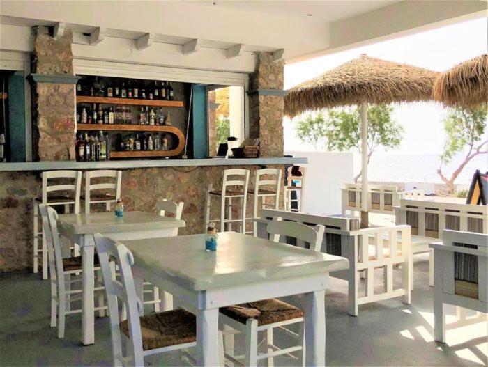 بيريسا One And Only Beachfront Rooms المظهر الخارجي الصورة